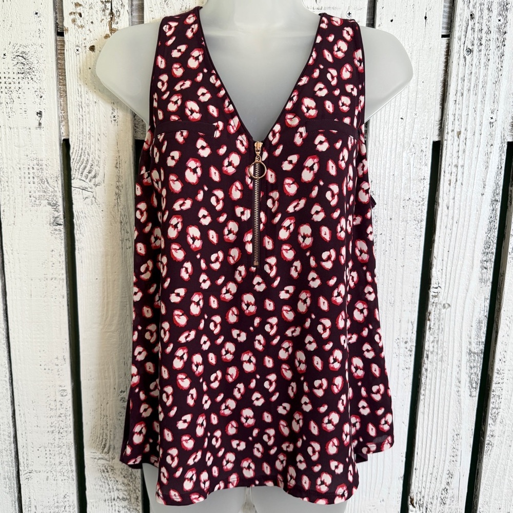 Candies Animal Leopard Print Top Zip Front Sleeveless Size Medium Maroon V-neck